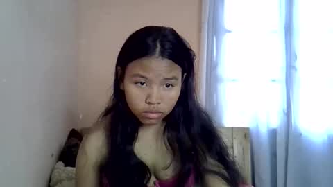 Snapshot of emiehottie chatting on 05/31/26, 06:21 Ami online show from 05/31/26, 06:21