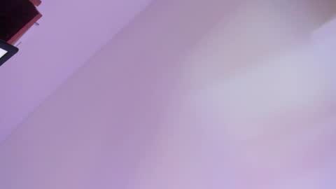 Snapshot of emiily15_ chatting on 12/01/25, 05:29 Emi online show from 12/01/25, 05:29