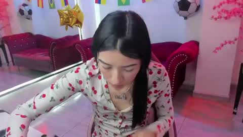 Emiily  online show from 07/15/26, 08:03