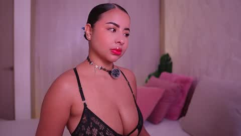    online show from 11/17/25, 02:01