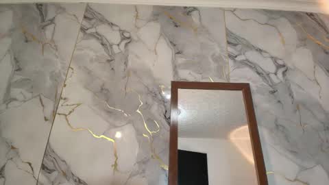 Emiily Carter online show from 11/12/25, 08:41