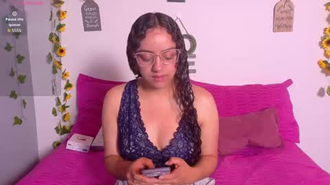 Emily online show from 07/20/26, 10:18