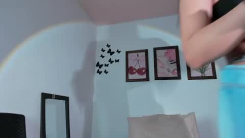 Emily  online show from 07/06/26, 09:50