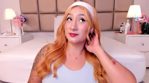 EMILY ROBERTS online show from 01/09/25, 06:57
