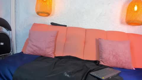 Emily online show from 11/20/25, 12:05