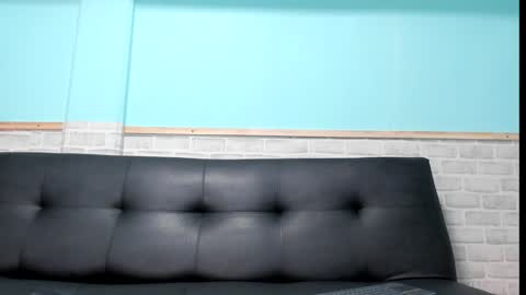 Emily online show from 01/15/25, 11:21