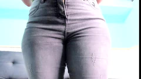 Emily online show from 03/03/25, 11:33