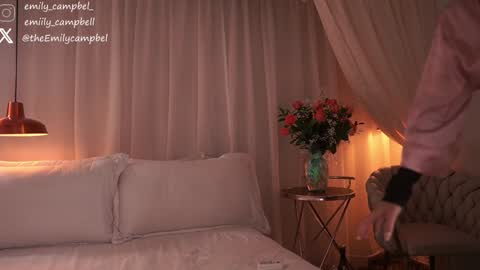 Snapshot of emiilycampbell chatting on 10/03/25, 12:18 Emily Campbell online show from 10/03/25, 12:18