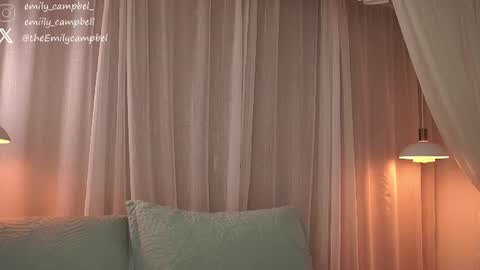 Emily Campbell online show from 07/29/26, 10:08