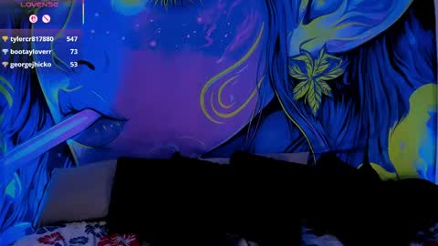   online show from 05/12/26, 06:43