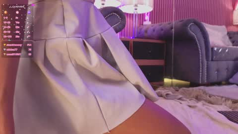 Snapshot of emiiscoot_1 chatting on 12/02/24, 03:14 Emily online show from 12/02/24, 03:14