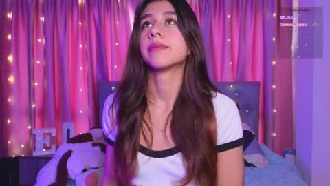 Snapshot of emiiscoot_1 chatting on 09/10/25, 08:53 Emily online show from 09/10/25, 08:53