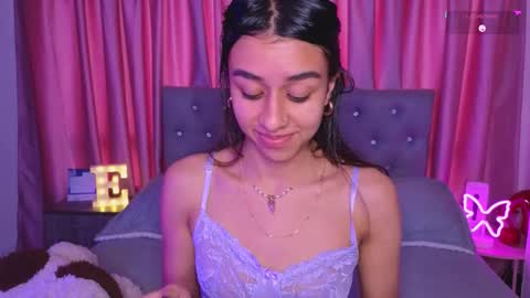 Snapshot of emiiscoot_1 chatting on 10/30/25, 04:41 Emily online show from 10/30/25, 04:41