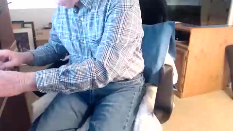 Terrance1st online show from 12/18/25, 03:29