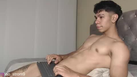 emile_239 online show from 03/02/25, 12:20