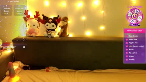 Snapshot of emili_blanc chatting on 01/07/25, 02:41 Emili online show from 01/07/25, 02:41