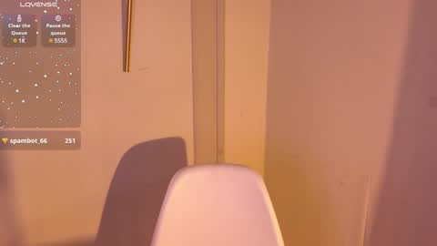 Snapshot of emili_blanc chatting on 01/14/25, 03:36 Emili online show from 01/14/25, 03:36