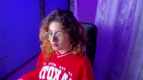 Emy  online show from 09/17/25, 12:12