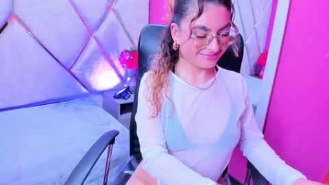 Emy  online show from 11/13/25, 03:16