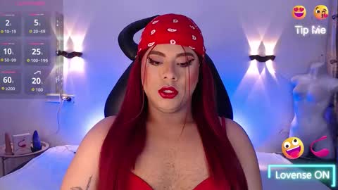 Snapshot of emili_roux chatting on 11/29/25, 11:24 Emili roux online show from 11/29/25, 11:24