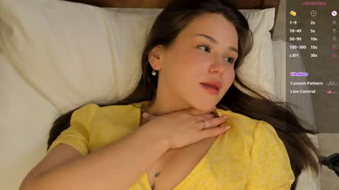 emilia_dream online show from 01/28/25, 05:35