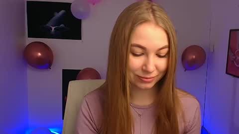 Emilia online show from 02/26/25, 06:04