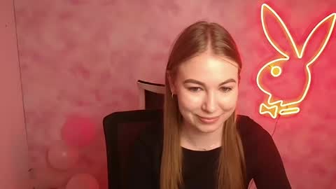 Emilia online show from 03/05/25, 09:27