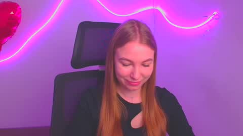 Emilia online show from 03/09/25, 09:13