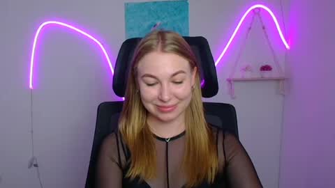 Emilia online show from 07/06/26, 11:40