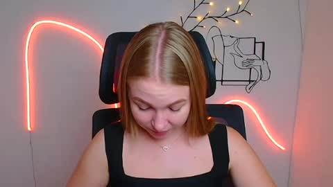Emilia online show from 08/03/26, 09:48