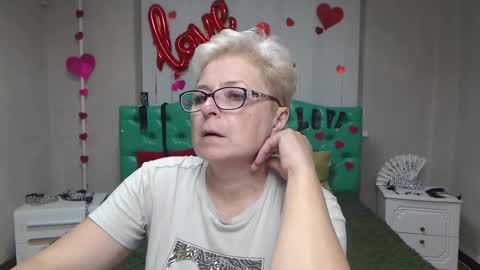 EmiliaGree online show from 09/14/25, 05:01