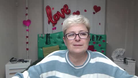 Snapshot of emiliagree chatting on 10/07/25, 05:21 EmiliaGree online show from 10/07/25, 05:21