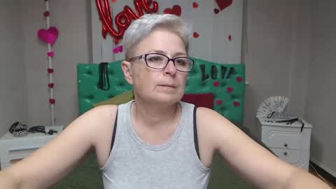 EmiliaGree online show from 10/14/25, 05:36