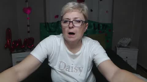 Snapshot of emiliagree chatting on 12/03/25, 06:28 EmiliaGree online show from 12/03/25, 06:28