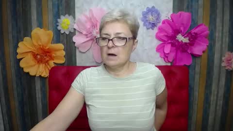 Snapshot of emiliagree chatting on 12/05/25, 06:26 EmiliaGree online show from 12/05/25, 06:26