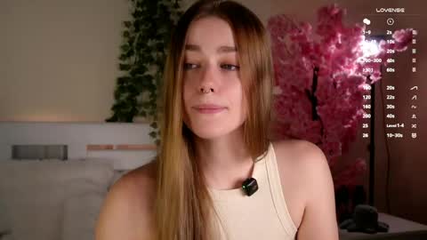 Tessa online show from 05/23/26, 09:02