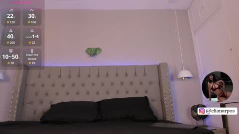 Snapshot of emiliana_rios chatting on 11/28/25, 03:42 emiliana_rios online show from 11/28/25, 03:42