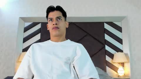 EmilianoBrl online show from 02/22/25, 11:57