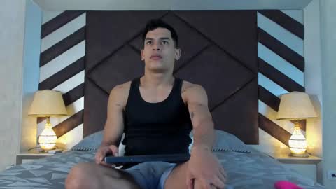 EmilianoBrl online show from 02/23/25, 11:22