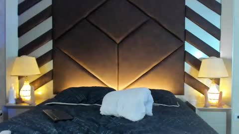 EmilianoBrl online show from 03/09/25, 12:00