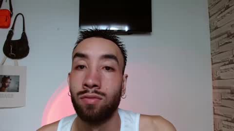 Snapshot of emilio_blue_ chatting on 01/03/25, 04:37 Emilio online show from 01/03/25, 04:37