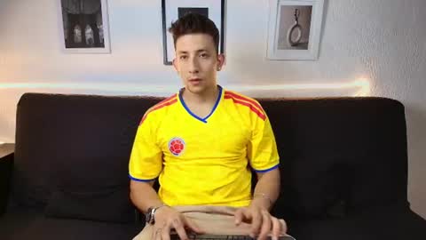EMILIOCUM online show from 07/08/26, 12:59