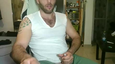 EmilioZem8 online show from 12/06/24, 03:19