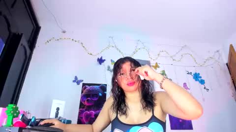 emily online show from 02/02/25, 01:08