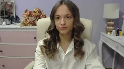 Emilly online show from 11/24/25, 07:41