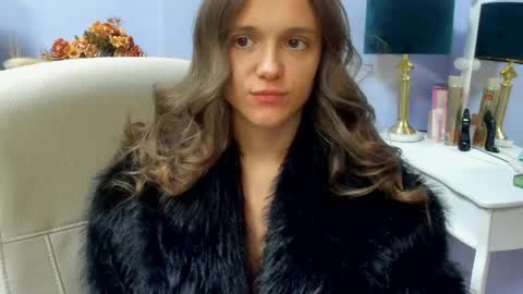 Emilly online show from 05/16/26, 10:36
