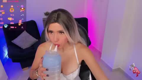 Emily online show from 07/23/26, 04:32