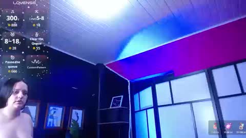 Emilly online show from 09/11/25, 12:49