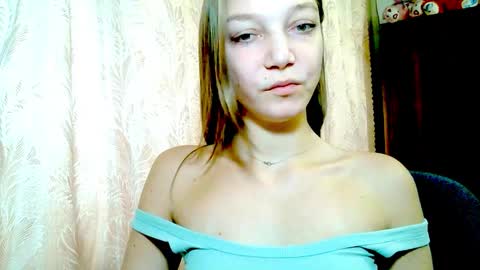 Emilly online show from 11/06/25, 06:58