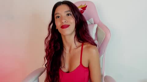 .  . online show from 01/03/25, 11:44